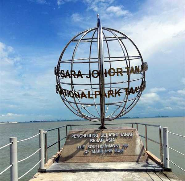 Where to Explore in Johor Like a Local-Tanjung Piai National Park