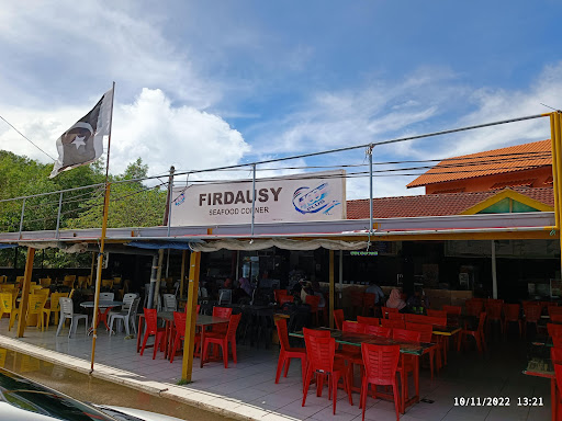 Where to Eat in Kuala Terengganu Like a Local-Firdausy Seafood Corner